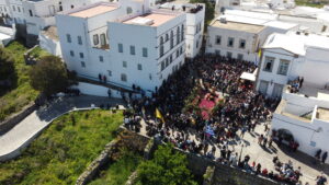 Το Πάσχα στην Πάτμο: Μια Πνευματική Εμπειρία σε Έναν Μοναδικό Προορισμό